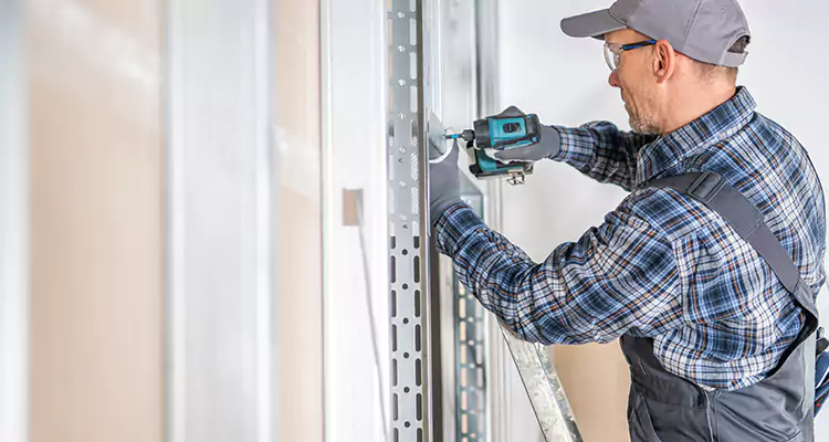 Sliding Door Latch Hardware Repair in Fort Lauderdale, FL