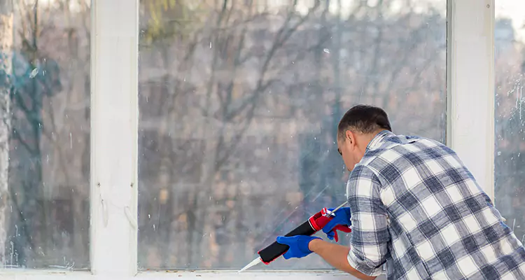 Quality Sliding Shower Door Repair for Closing Issues in Fort Lauderdale, FL