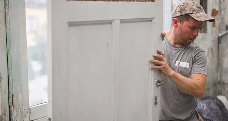 Home Front Door Replacement in Fort Lauderdale, FL