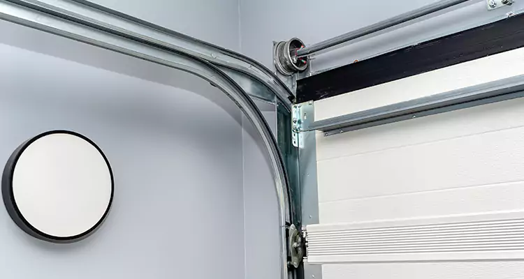 Garage Door Cable Repair Cost in Fort Lauderdale, FL