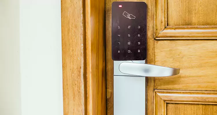 Keyless Hotel Door Locks Repair in Fort Lauderdale, FL
