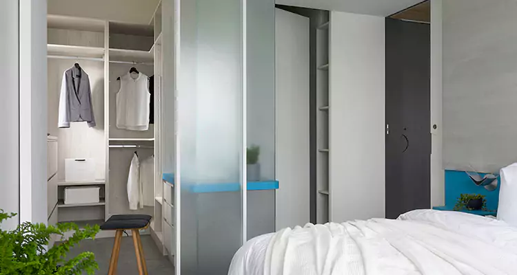 Closet Door Bi Fold Installation in Fort Lauderdale, FL