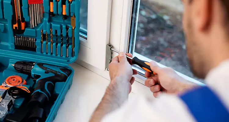 Mirrored Sliding Doors Replacement Expert in Fort Lauderdale, FL
