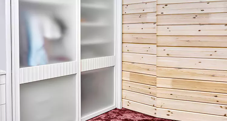 Sliding Closet Door Rollers Replacement in Fort Lauderdale, FL