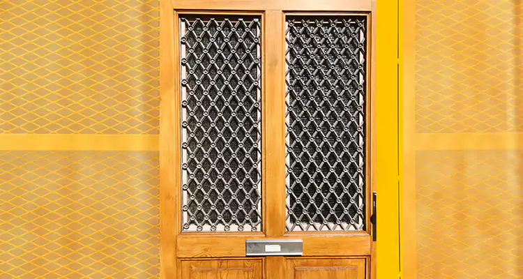 Sliding Pet Screen Door Replacement in Fort Lauderdale, FL